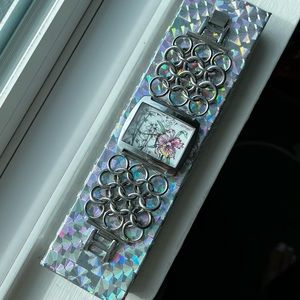 RARE VTG Ed Hardy Lynx Orchid Circle Link Triple (3) Band Watch